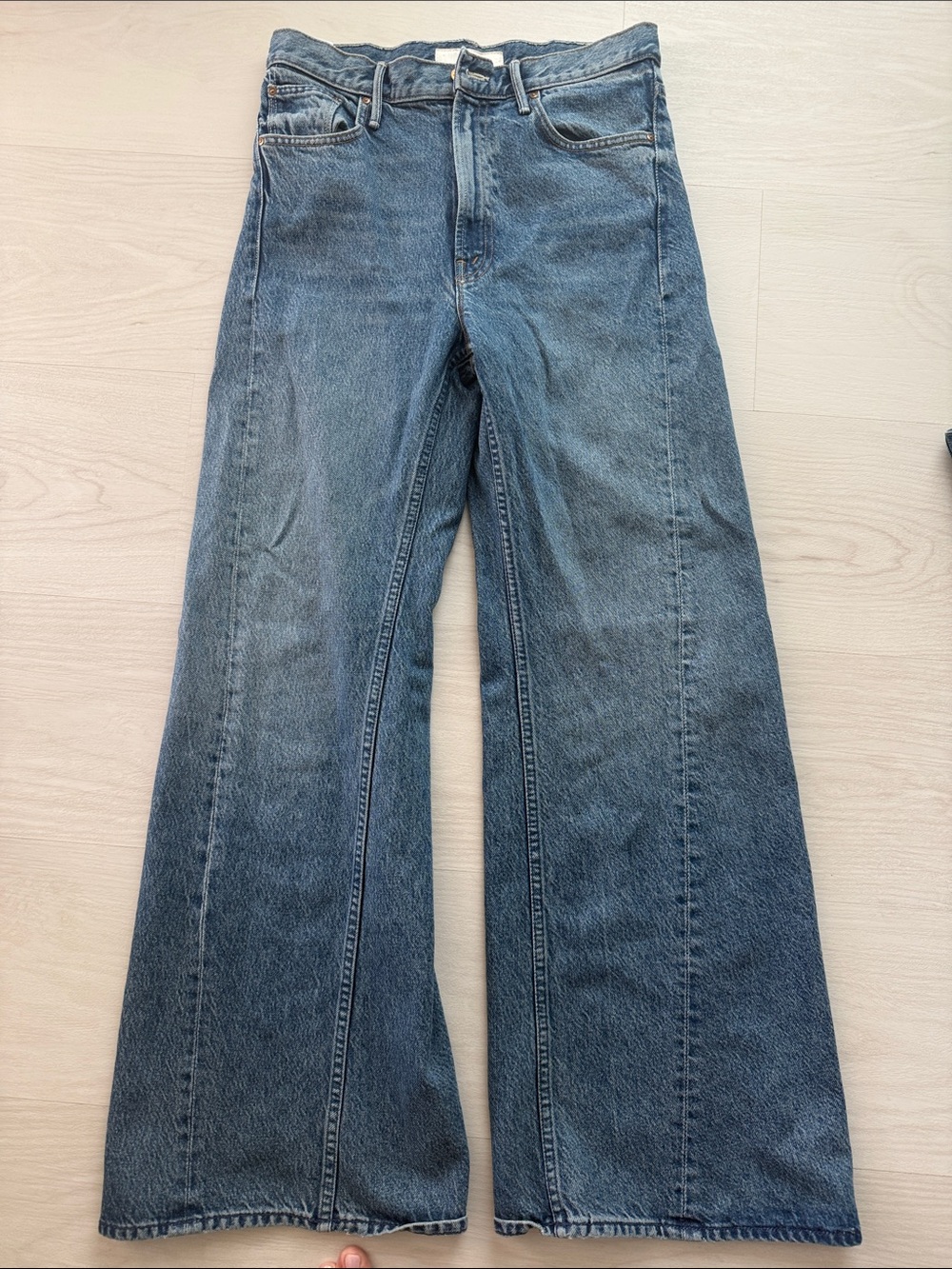 MOTHER Wide-Leg Jeans in Faded Blue Denim